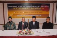 (From left) Executive Director of the Institute Mr. Ahmad Shafi Maqsood, Chief Advisor, Lt. General (Retd) M. Nooruddin Khan and Head of the Economics division Dr. Monowar Hossain and Former President of the Institute are seen at the workshop.